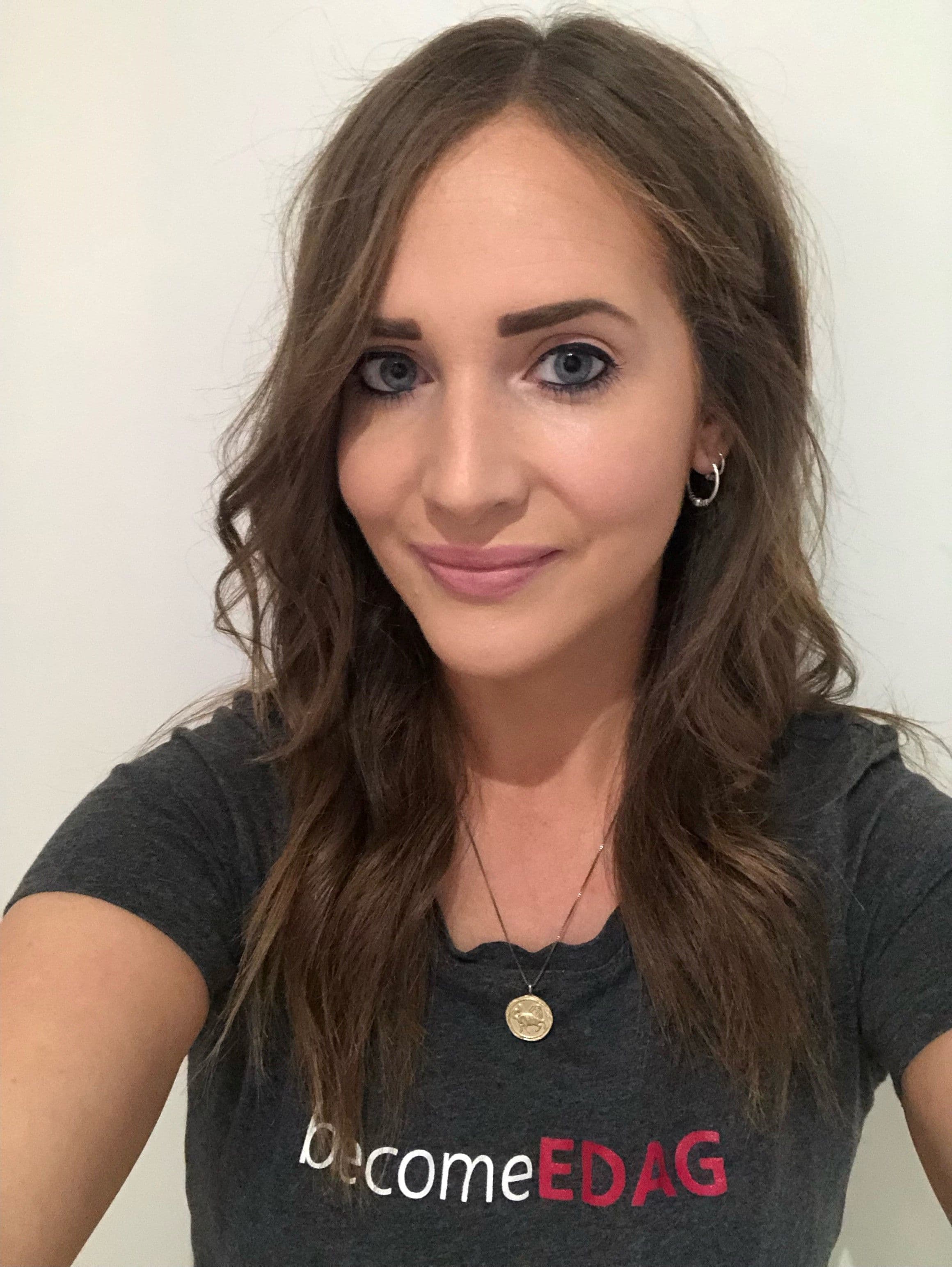 A picture of the author, Rebecca Kapfer