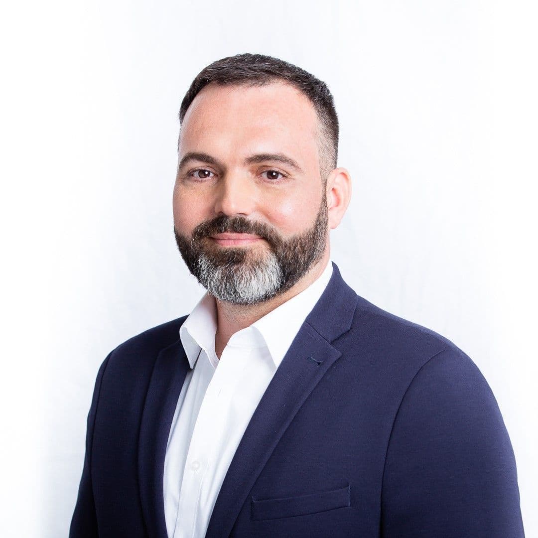 A picture of the author, Makso Zabarac